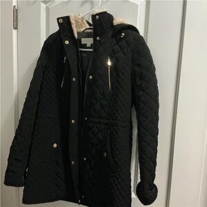 Laundry By Shelli Segal Black Quilted Puffer with Gold Accents